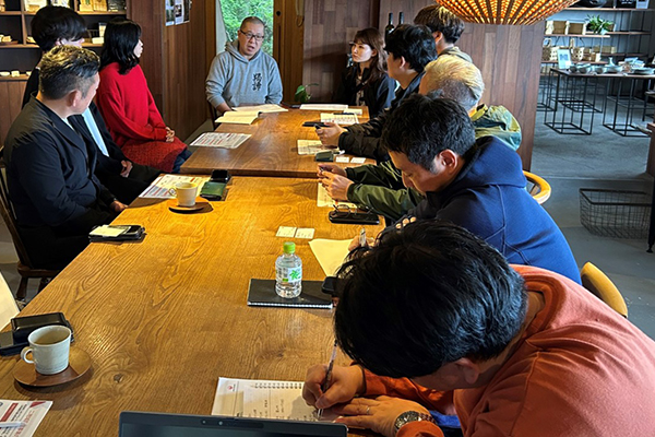 意見交換会(kamenos)