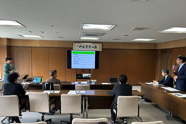 プレゼンテーション(日田市役所)