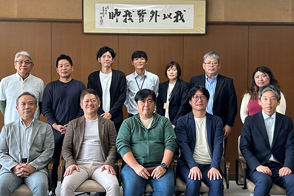 記念写真(日田市役所)